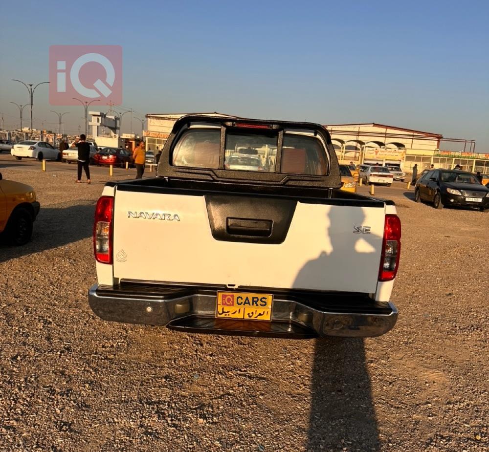 نيسان نافارا